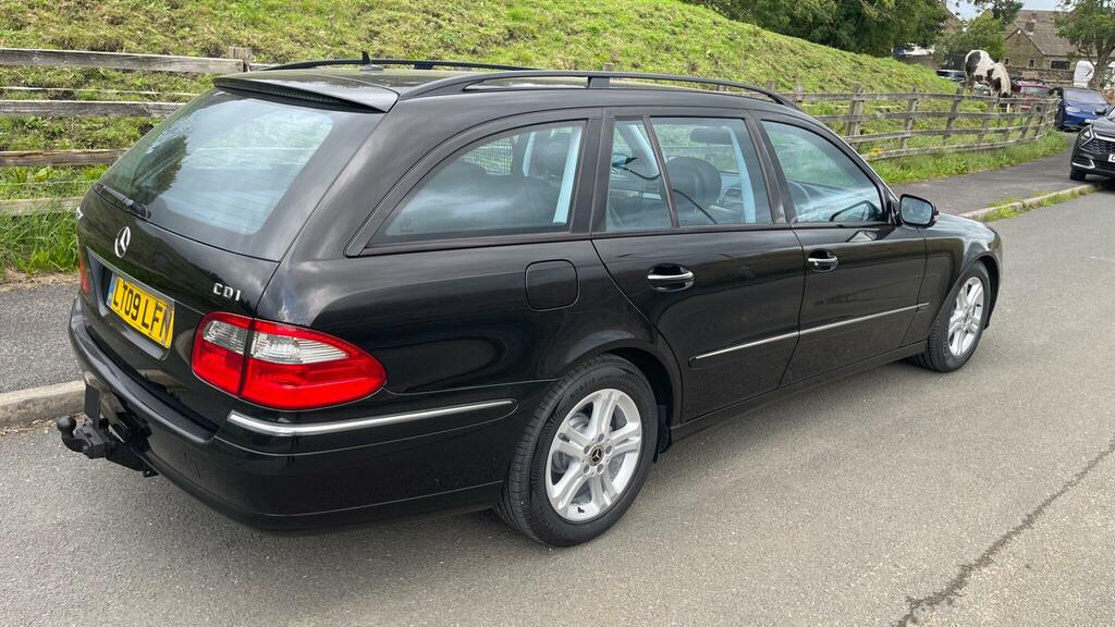 Mercedes-Benz E Class Avantgarde Black #5