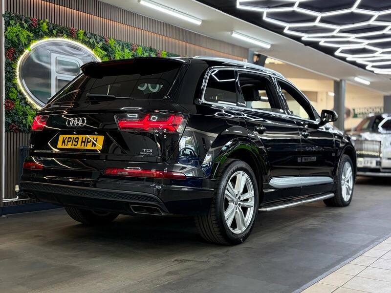 Audi Q7 3.0 Tdi Quattro S Line 5X Services, Sat Nav, 7 Se Black #5