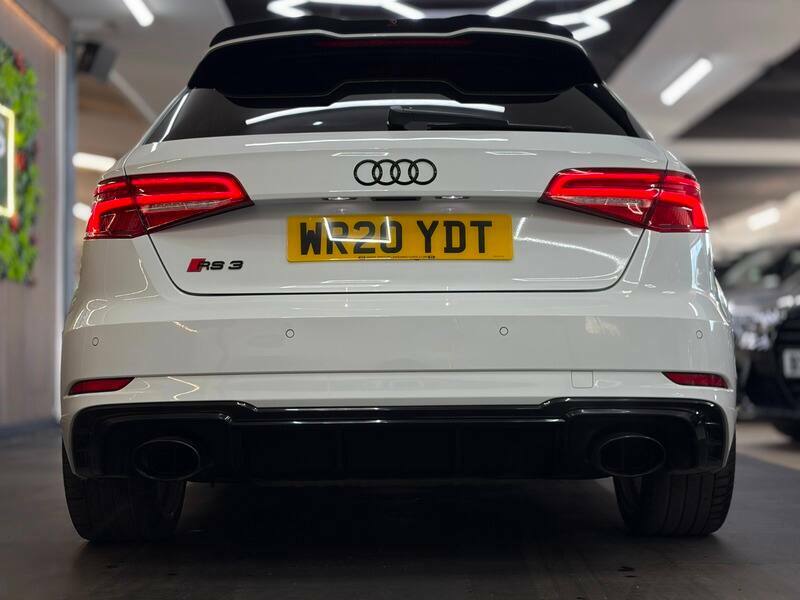Audi RS3 Hatchback 2.5 Tfsi Audi Sport Edition Sportback S Black #15