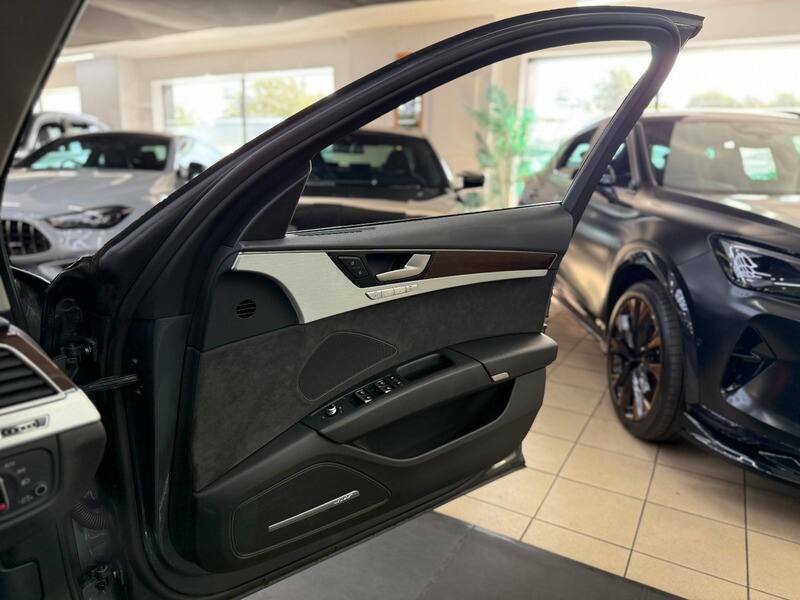 Audi A8 3.0 Tdi V6 Black Edition Tiptronic Quattro Euro 6  #18