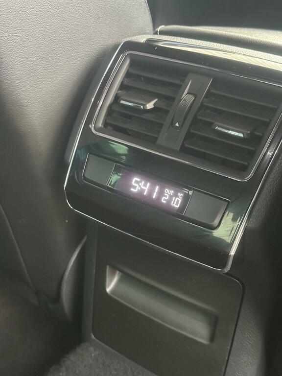 Skoda Superb Estate Black #18