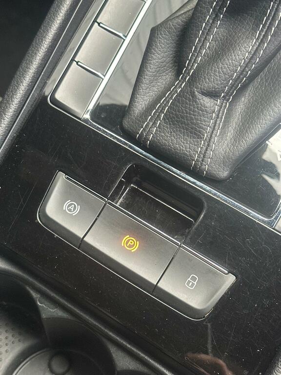 Skoda Superb Estate Black #26