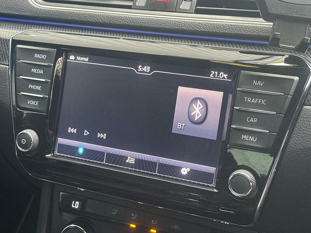 Skoda Superb Estate Black #28