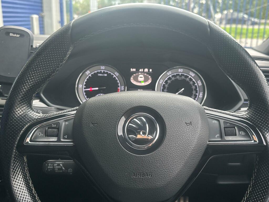 Skoda Superb Estate Black #19