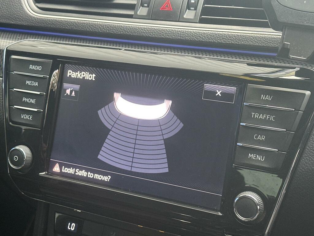Skoda Superb Estate Black #35