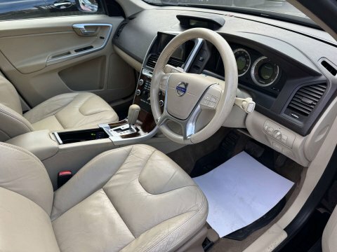 Volvo XC60 2.4 D5 Se Black
