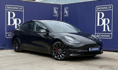 Tesla Model 3 Dual Motor Performance Black