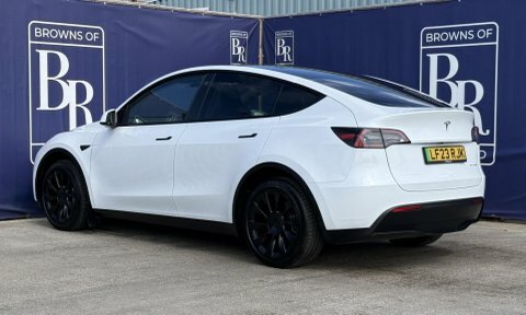 Tesla Model Y Dual Motor Long White #6