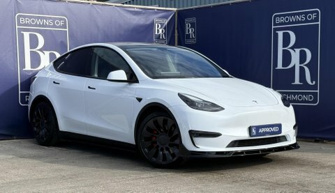 Tesla Model Y Dual Motor Performance White