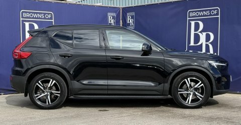 Volvo XC40 2.0 B4 Mhev Black #3