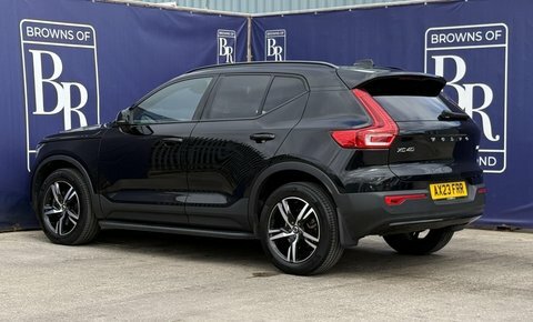 Volvo XC40 2.0 B4 Mhev Black #6