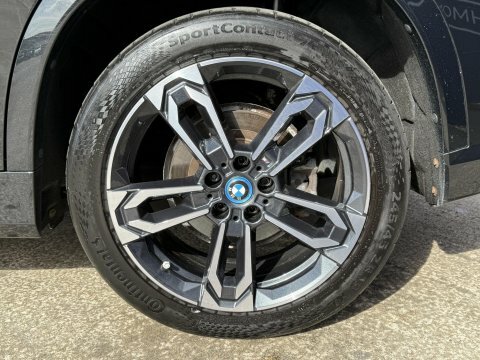 BMW iX1 Ix1 Xdrive30 M Sport Green #14