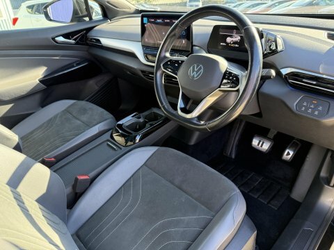 Volkswagen ID.4 Pro Performance 77Kwh Black #2