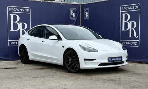 Tesla Model 3 Saloon 4dr Electric White