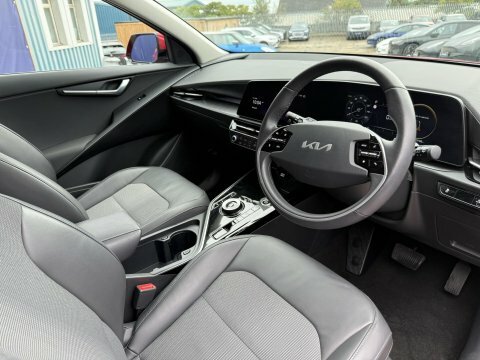 Kia e-Niro 64.8Kwh 3 Suv Red #2