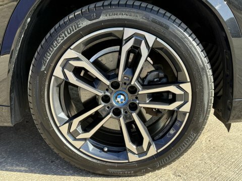 BMW iX1 150Kw Edrive20 M Sport 65Kwh Techpro Green #12