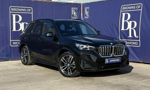 BMW iX1 30 66.5Kwh M Black