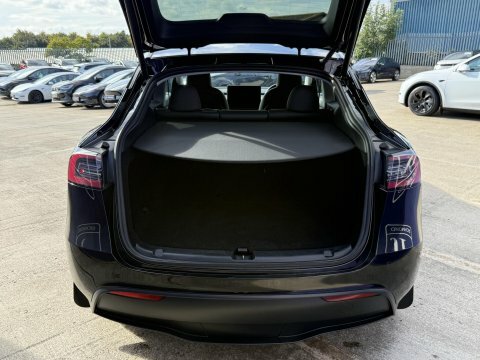 Tesla Model Y Long Range Premium  #17