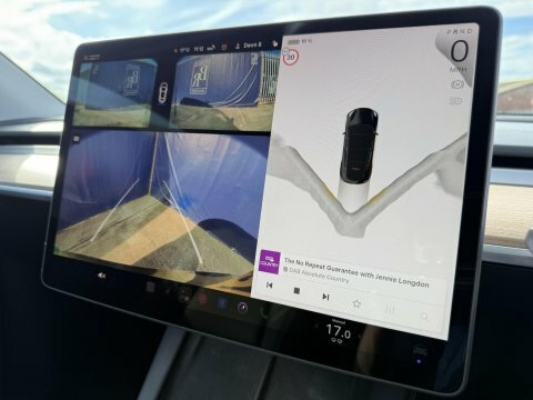 Tesla Model Y Long Range Premium  #38