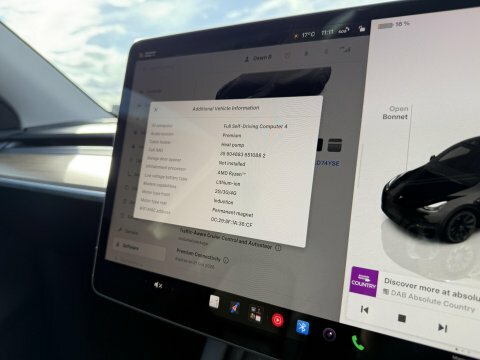 Tesla Model Y Long Range Premium  #34