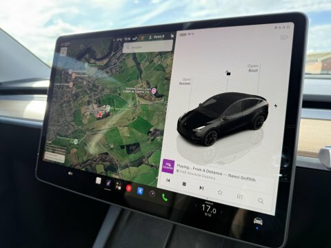 Tesla Model Y Long Range Premium  #32
