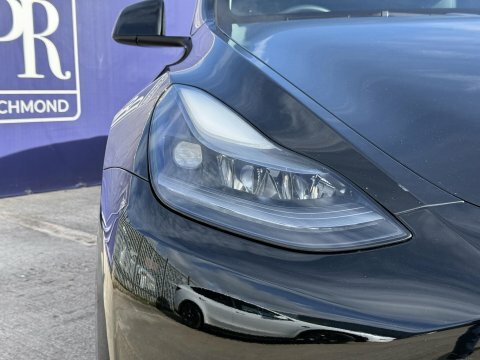 Tesla Model Y Long Range Premium  #10