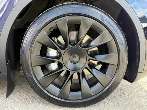 Tesla Model Y Long Range Premium  #12