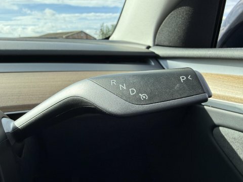 Tesla Model Y Long Range Premium  #30