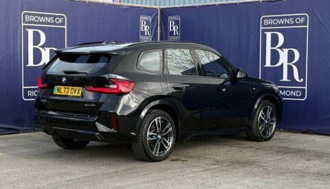 BMW iX1 30 66.5Kwh M Black #4
