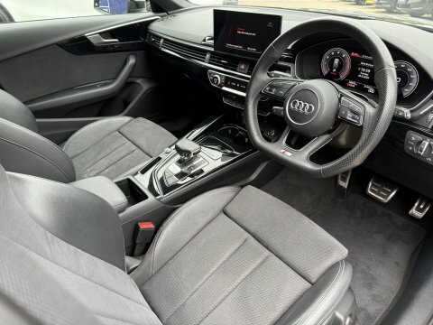 Audi A4 2.0 Tfsi 40 Black #2