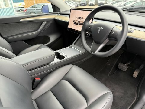 Tesla Model Y Suv 5dr Electric White #2