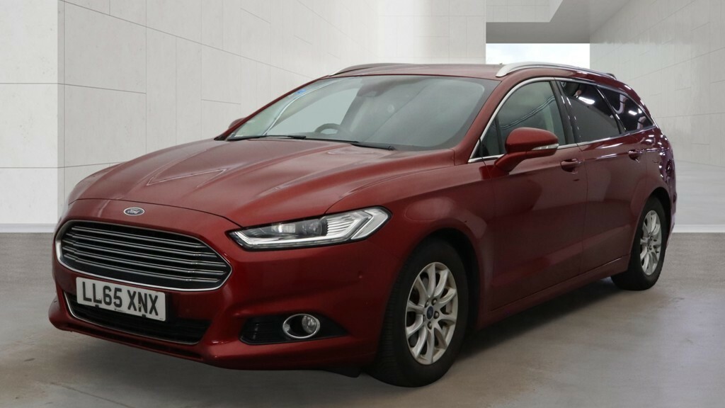 Ford Mondeo 1.5 Tdci 120 Bhp Econetic Titanium Estate Touring Red