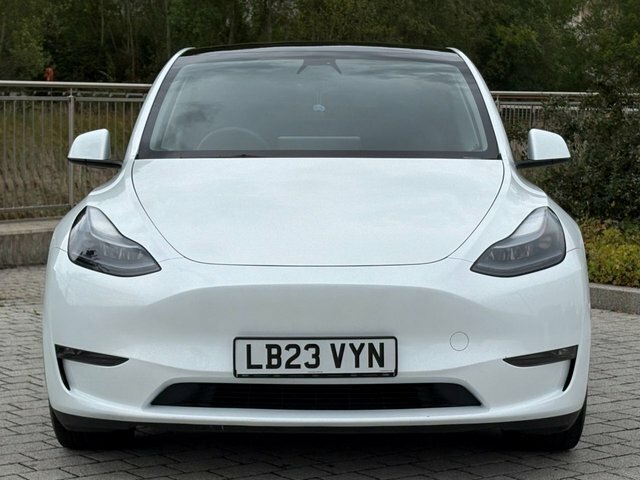 Tesla Model Y Motor Performance Suv White #4