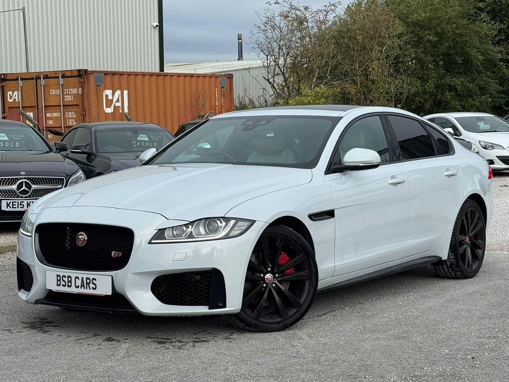 Jaguar XF Saloon White #3