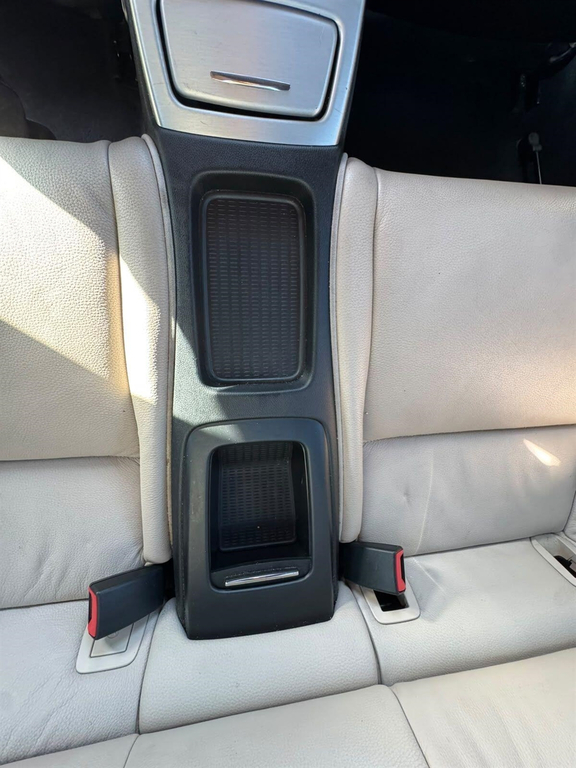 BMW 3 Series Estate 318D Blue #18
