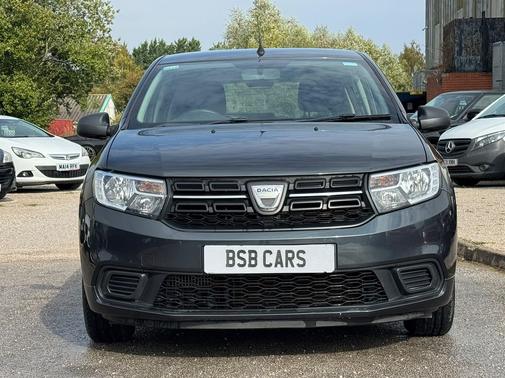 Dacia Sandero Hatchback Grey #2