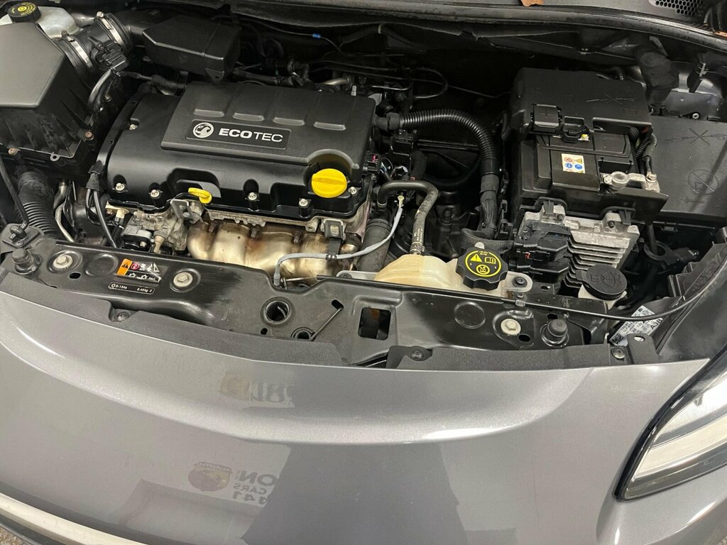 Vauxhall Corsa Limited Edition 5 Speed Transmission White #26