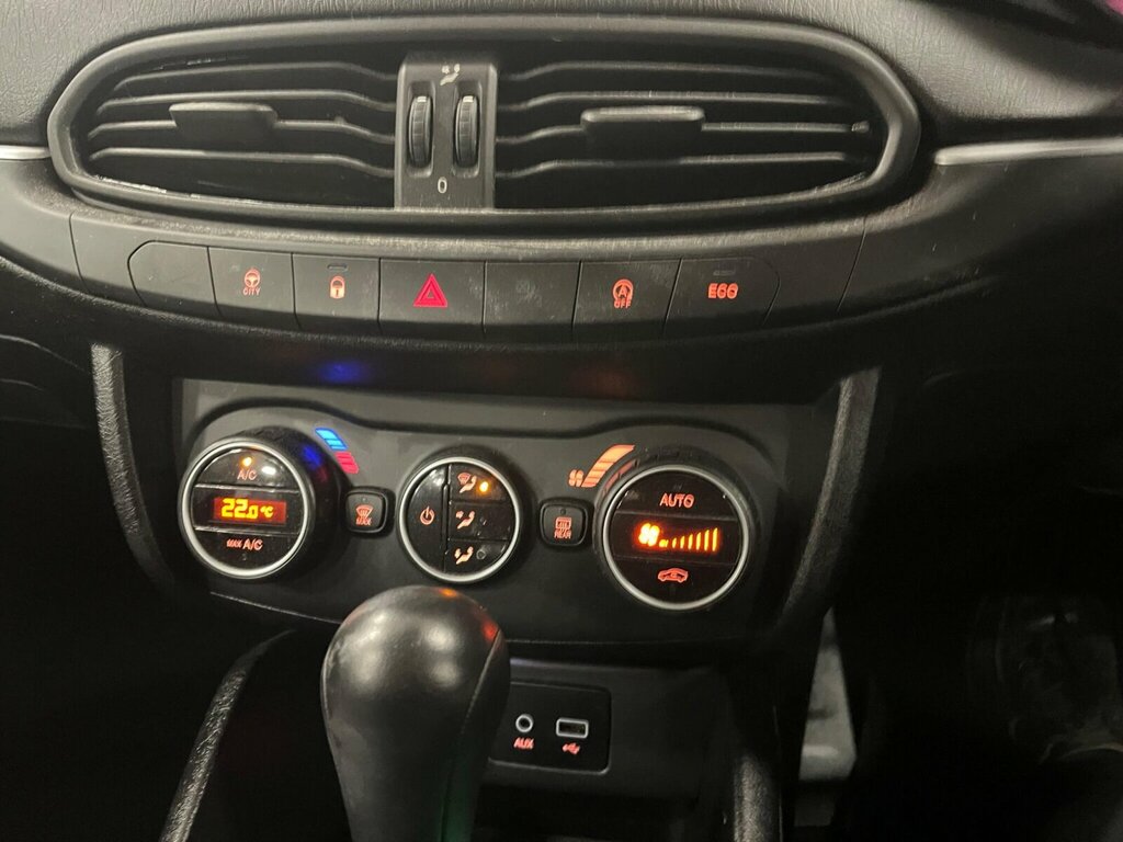 Fiat Tipo 1.6 Multijetii Lounge Estate Grey #17