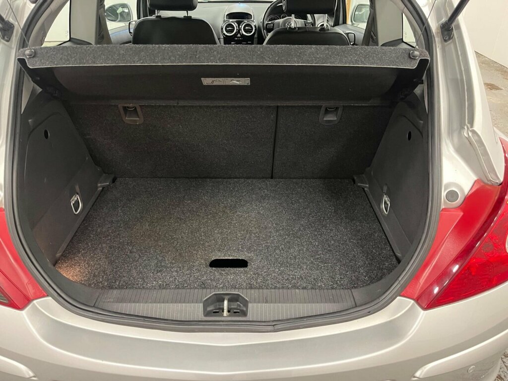 Vauxhall Corsa 1.4I 16V Club Green #27