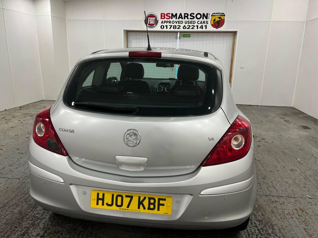 Vauxhall Corsa 1.4I 16V Design Ac #4