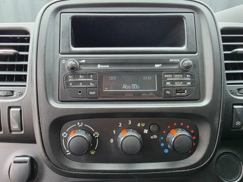 Vauxhall Vivaro 2900 L1h1 Cdti Ecoflex White #14