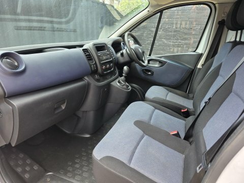 Vauxhall Vivaro 1.6 Cdti 2900  #3