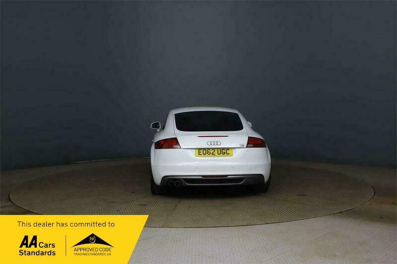 Audi TT 2.0 Tdi Black Edition White #6
