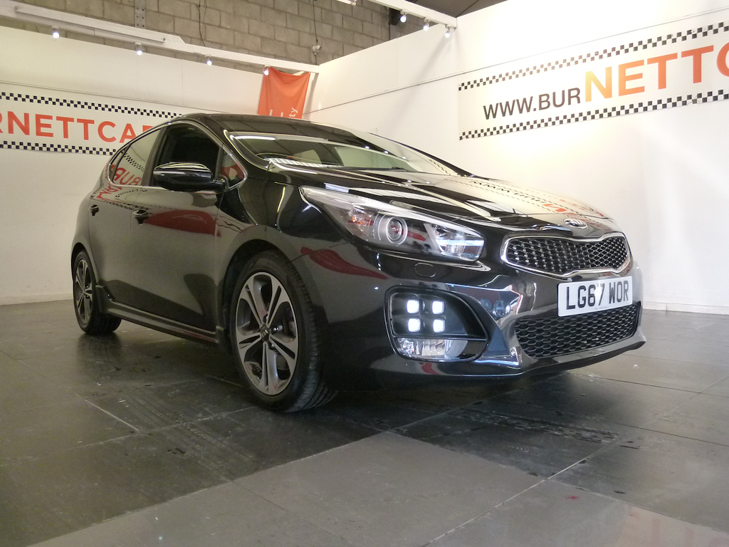 Kia Ceed 1.6 Crdi 4 Hatchback 134 Bhp Silver #9