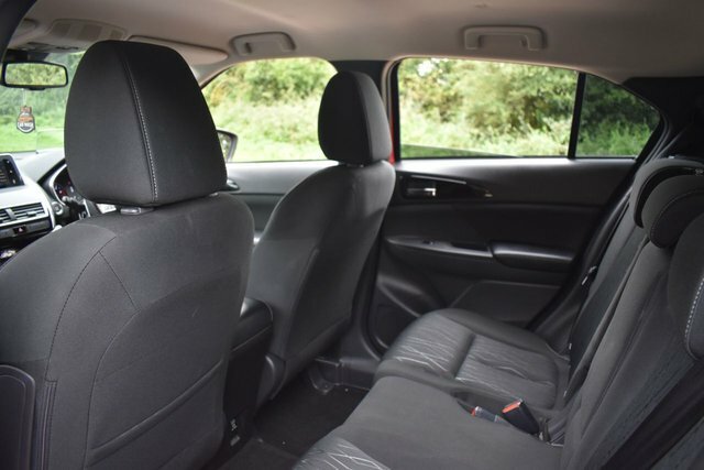 Mitsubishi Eclipse Cross 1.5T Black Suv Cvt 4Wd Ss 163 Ps - White #40