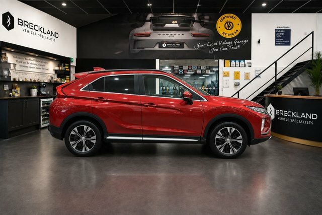 Mitsubishi Eclipse Cross 1.5T Black Suv Cvt 4Wd Ss 163 Ps - White #8