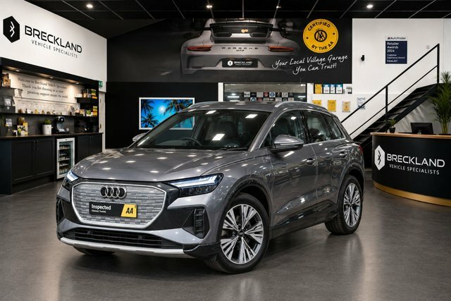 Audi Q4 E Tron 40 Sport Suv 82Kwh 204 Ps Grey #4