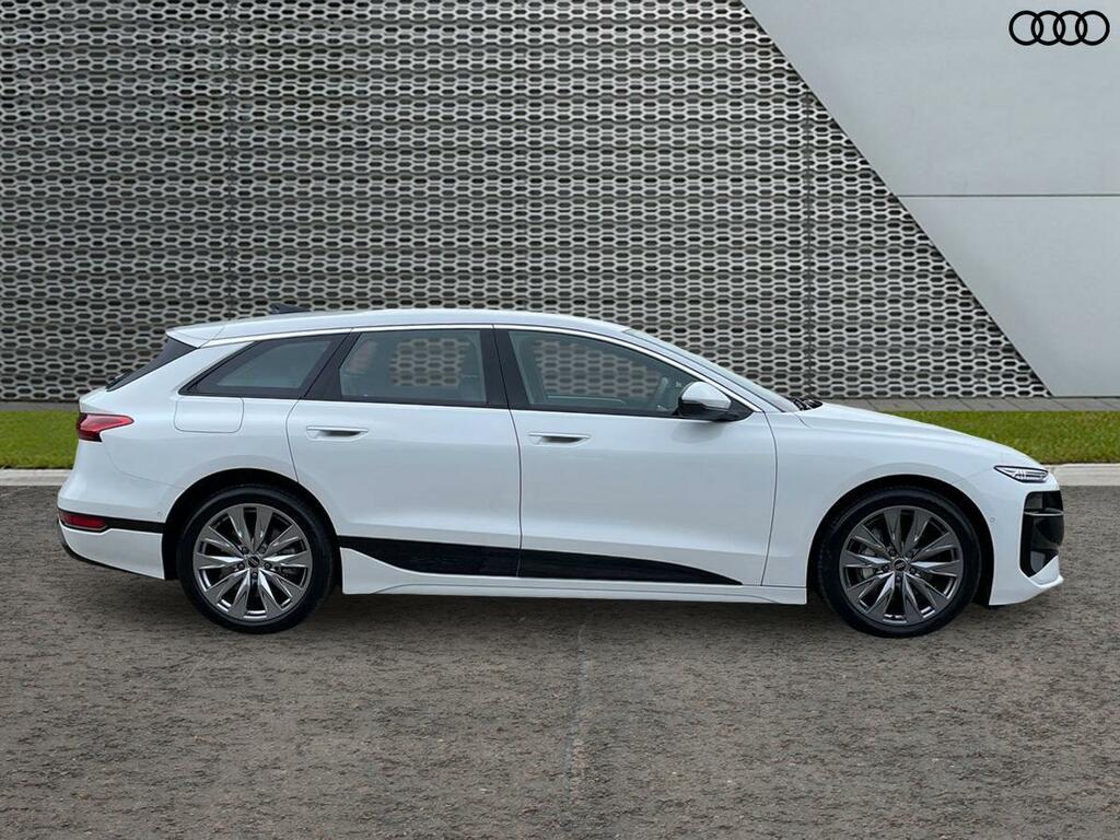 Audi A6 E-tron Avant 100Kwh Performance Sport White #4