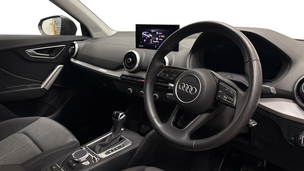 Audi Q2 Sport 35 Tfsi 150 Ps S Tronic Grey #6