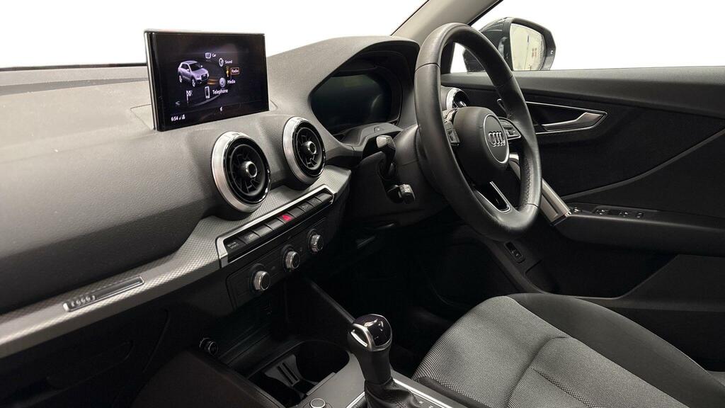 Audi Q2 Sport 35 Tfsi 150 Ps S Tronic Grey #3